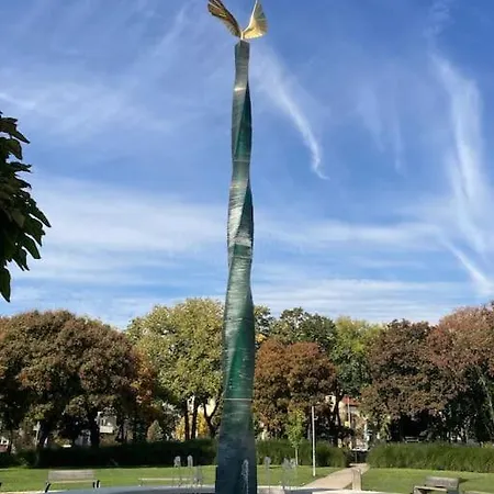 Designer Feszek * Budapeszt