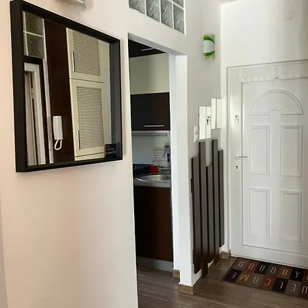 Designer Feszek 아파트 *